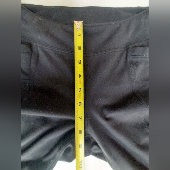 Ladies Black Athleta Full Length Leggings with 4 Pockets Size Small - Picture 6 of 7
